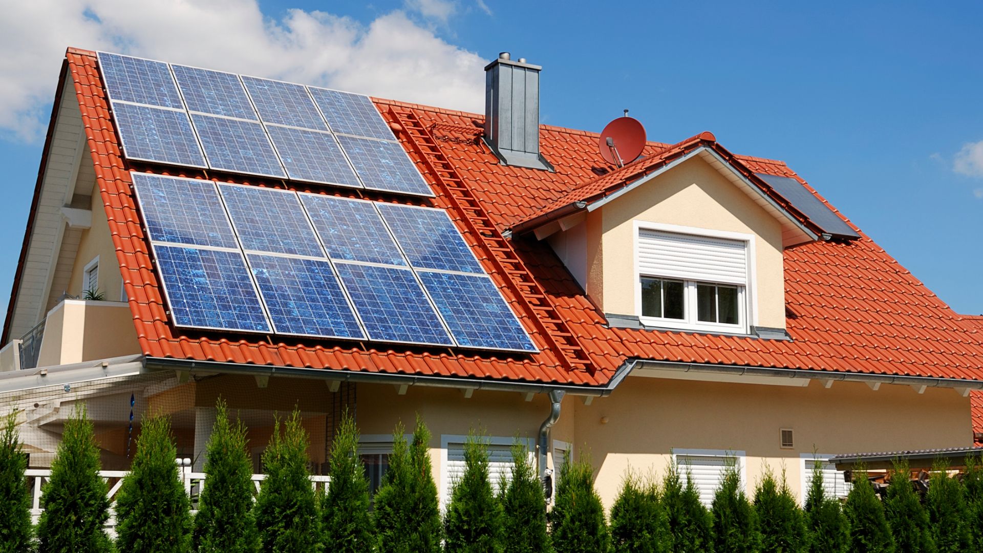 Asigurare pentru panouri fotovoltaice